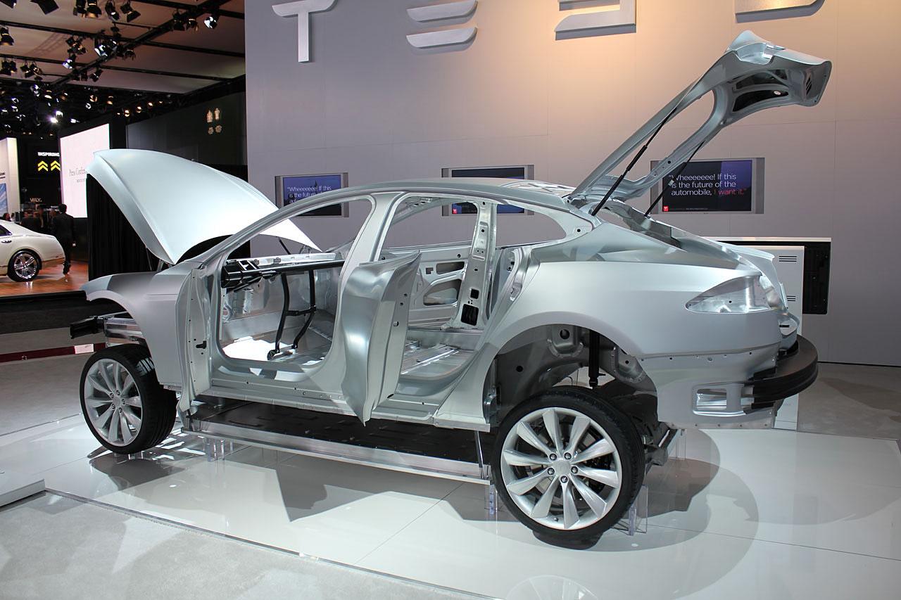 Tesla Model 3 electric vehicle favors steel